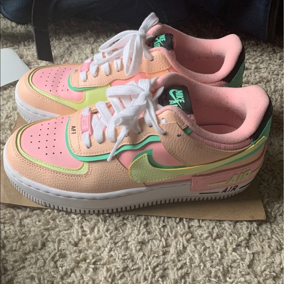 Nike Air Force 1 Artic Punch - Picture 2 of 3